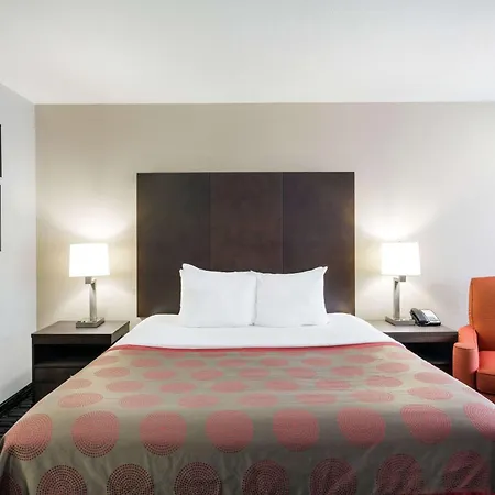 Ramada By Wyndham Monterey-2
