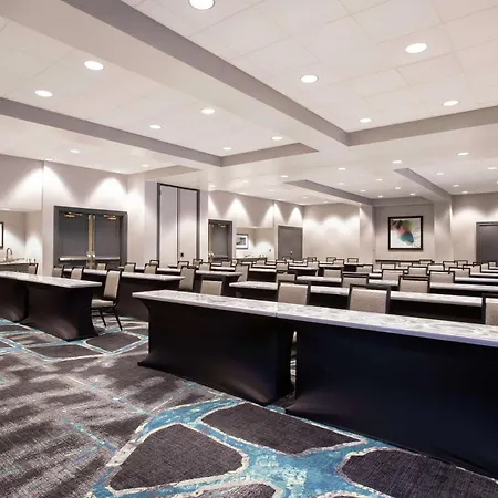 Embassy Suites By Hilton Orlando Airport-3