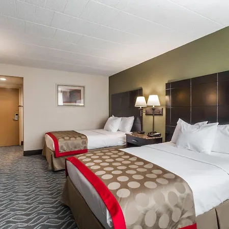 Ramada By Wyndham Newburgh/West Point-3