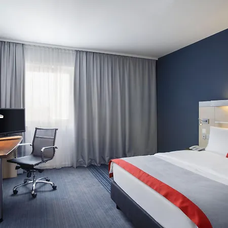 Holiday Inn Express Frankfurt Messe By Ihg-2