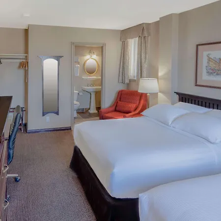 Ramada Limited Downtown Vancouver-3