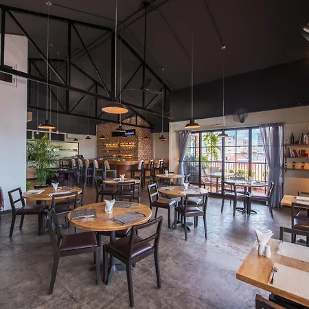The Alcove Library Hotel-3