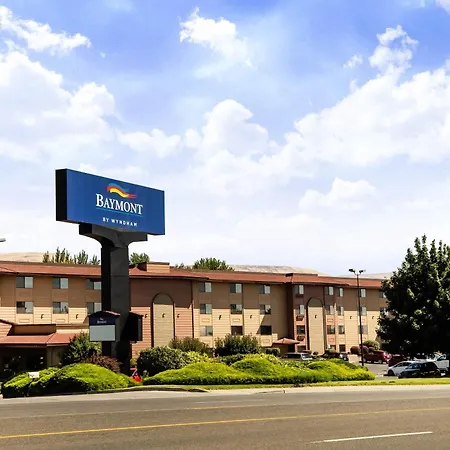 Baymont By Wyndham Yakima Riverfront-2