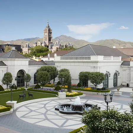 Grand America Hotel-3