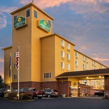 La Quinta By Wyndham Portland Airport-3