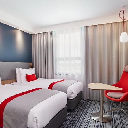 Holiday Inn Express London-Ealing By Ihg-2