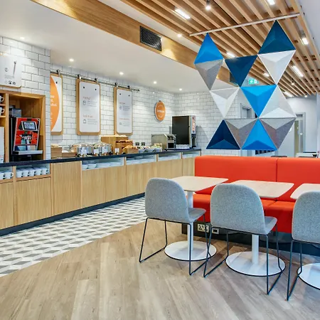Holiday Inn Express London-Ealing By Ihg-3