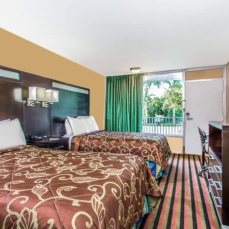 Days Inn By Wyndham Fort Lauderdale Airport Cruise Port-3