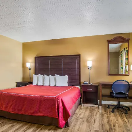 Rodeway Inn-3