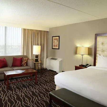 Hilton Kansas City Airport-2