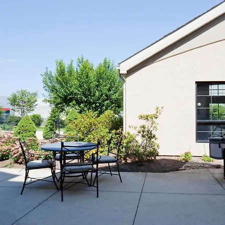 Staybridge Suites Madison - East By Ihg-2