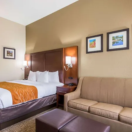 Comfort Inn & Suites Dayton North-2