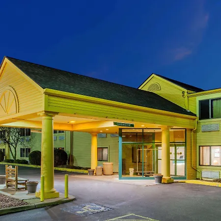 La Quinta Inn By Wyndham Wausau-2