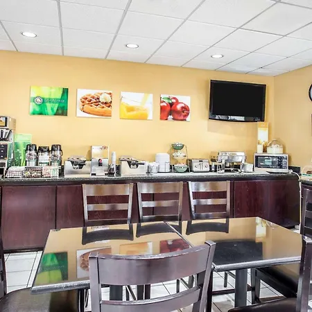 Quality Inn Grand Suites Bellingham-3