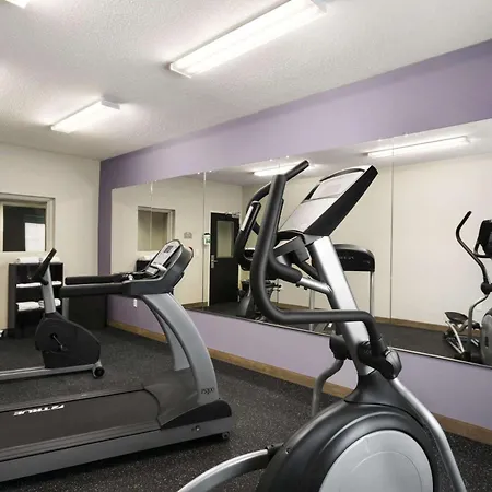 Microtel Inn & Suites By Wyndham-2