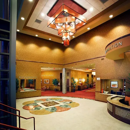 Embassy Suites East Peoria Hotel And Riverfront Conference Center-3