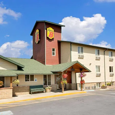Super 8 By Wyndham Belgrade/Bozeman Airport-3