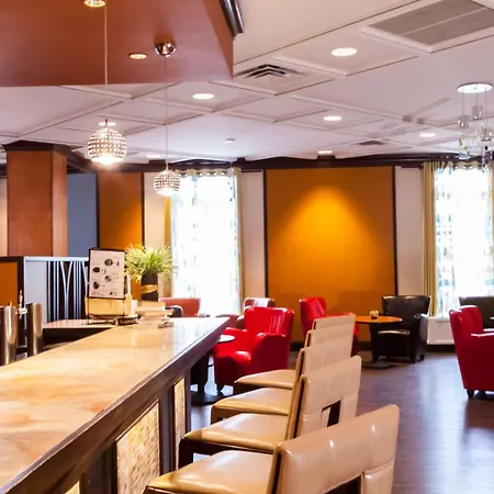Best Western Premier Toronto Airport Carlingview Hotel-2