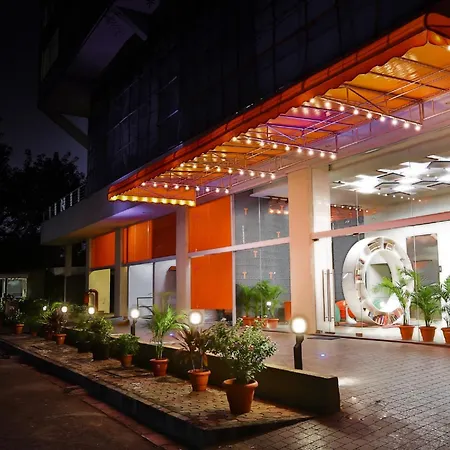 T24 Residency Mumbai International Airport Hotel-2