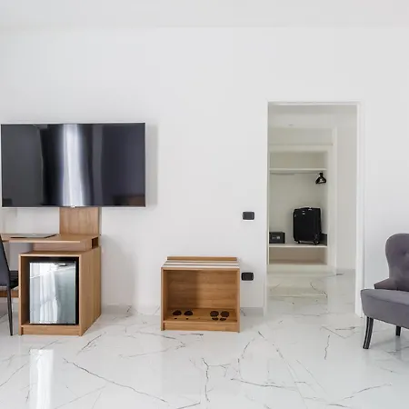 Sant'Angelo Suites-2