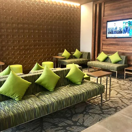 Wingate By Wyndham Kamloops-2