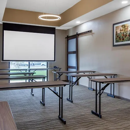 Comfort Suites - South Austin-3
