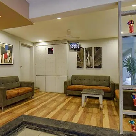 Fabhotel Royce Studio - Nr Pune International Airport-2