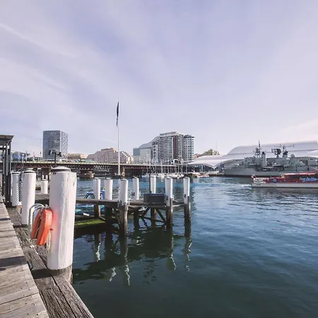 Vibe Hotel Sydney Darling Harbour-3