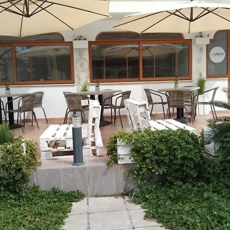 La Veranda Hotel-2