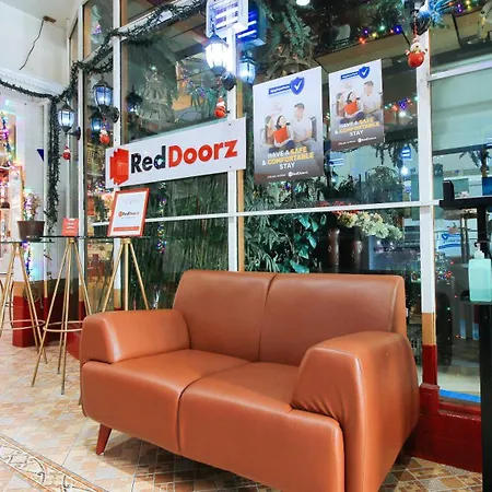 Reddoorz At The Providence Tower-3
