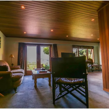 Pencarrow Boutique Lodge-3