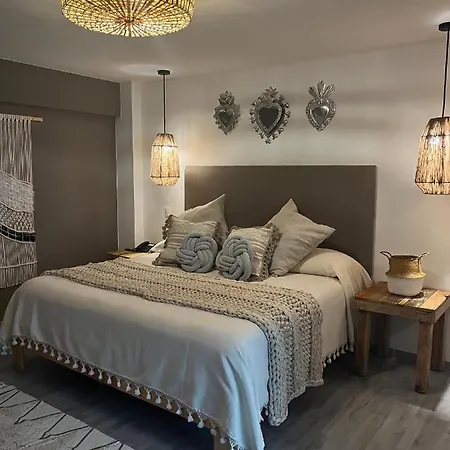 Zen Suites By Regente-3