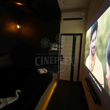 Hotel Cineplex-3