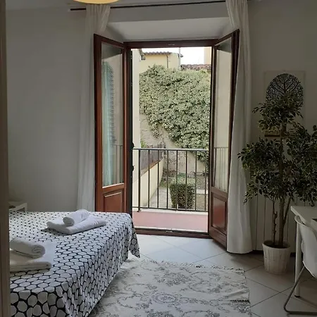Simone'S Scala House-2