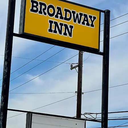 Broadway Inn Motel-3