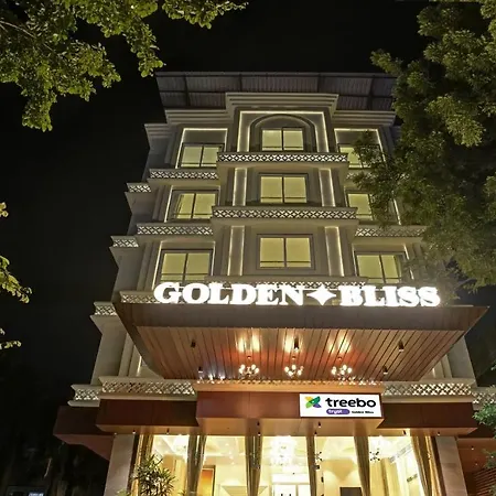 Treebo Premium Golden Bliss Trimurti Nagar Square-2