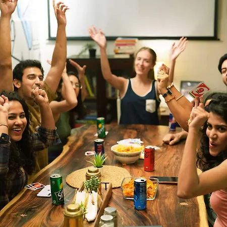 Gosolo Stays Bandra Hostel-2