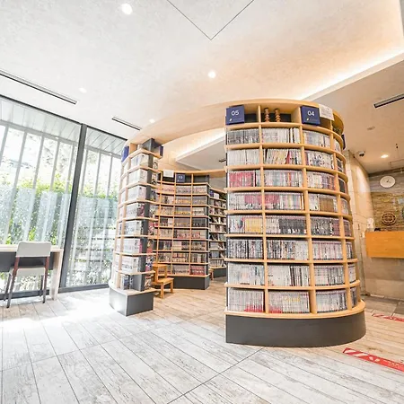 Quintessahotel Tokyohaneda Comic&Books-3