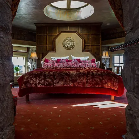 Craigiehall Temple-3
