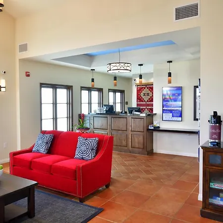 Lamplighter Inn & Suites At Sdsu-2