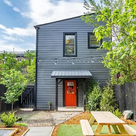 Luxury 8 Bed/4 Ba Nulu Home Private Yard/Parking-3