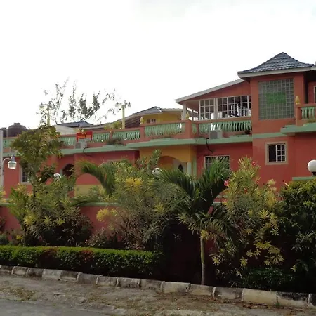 Tropical Court Resort Near Montego Bay Airport-2