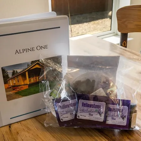 Cozy 1 Bedroom In West Yellowstone, Just 1 Minute From Yellowstone Park! Alpine 1-3