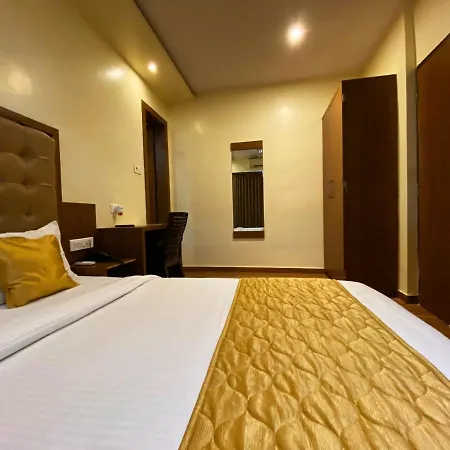 Hotel Pearl'S Bkc Inn- Near Trade Centre, Visa Consulate-3