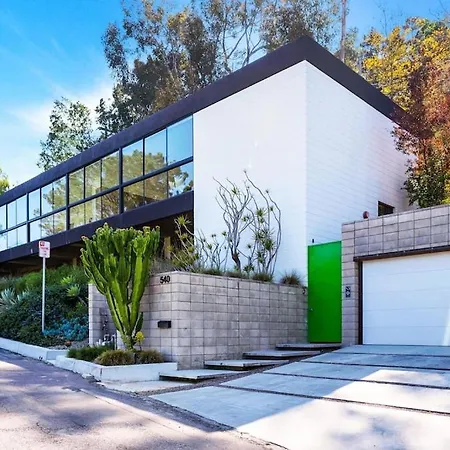 Experience Eco-Luxury At Its Finest - Centrally Located Clea House In San Diego!-2