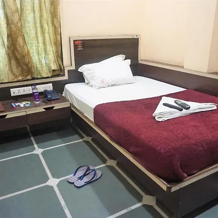 Hotel Gujrat-2