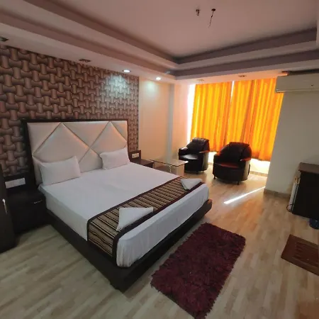 Hotel Rahi.-2