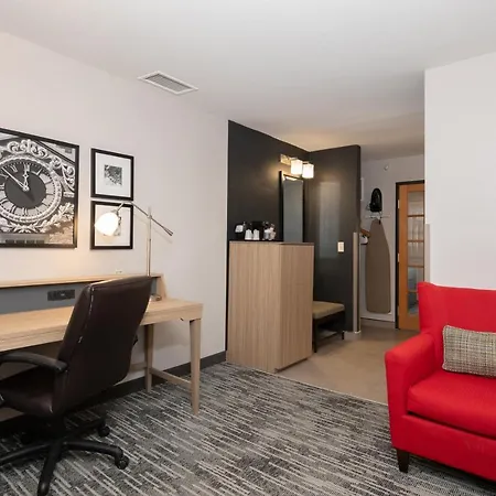 Country Inn & Suites By Radisson, Bloomington-Normal Airport, Il-3