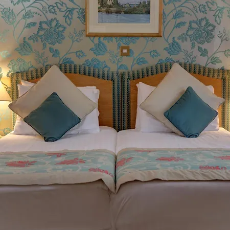 Norfolk Royale Hotel-2