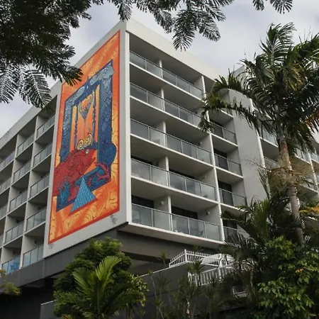 Cairns Plaza Hotel-3